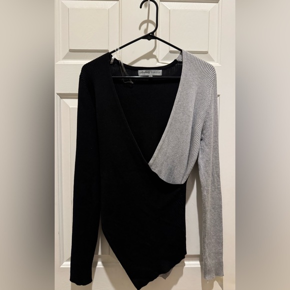 Absolutely Famous Sweaters - Absolutely Famous Sweater Top Size Large